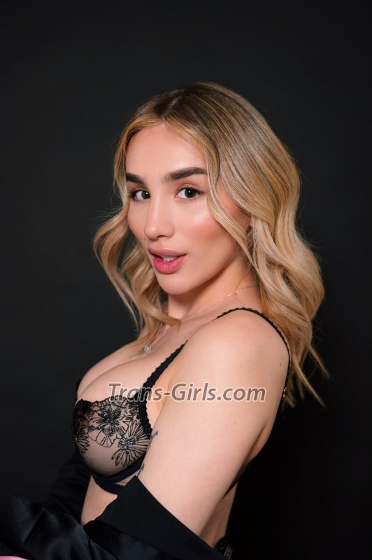 Aphrodite ang - Transsexual (Pre-op)