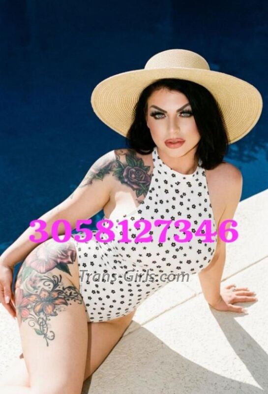 deliannis - Transsexual (Pre-op)