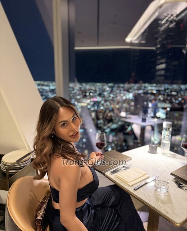 hot filipina - Transsexual (Pre-op)